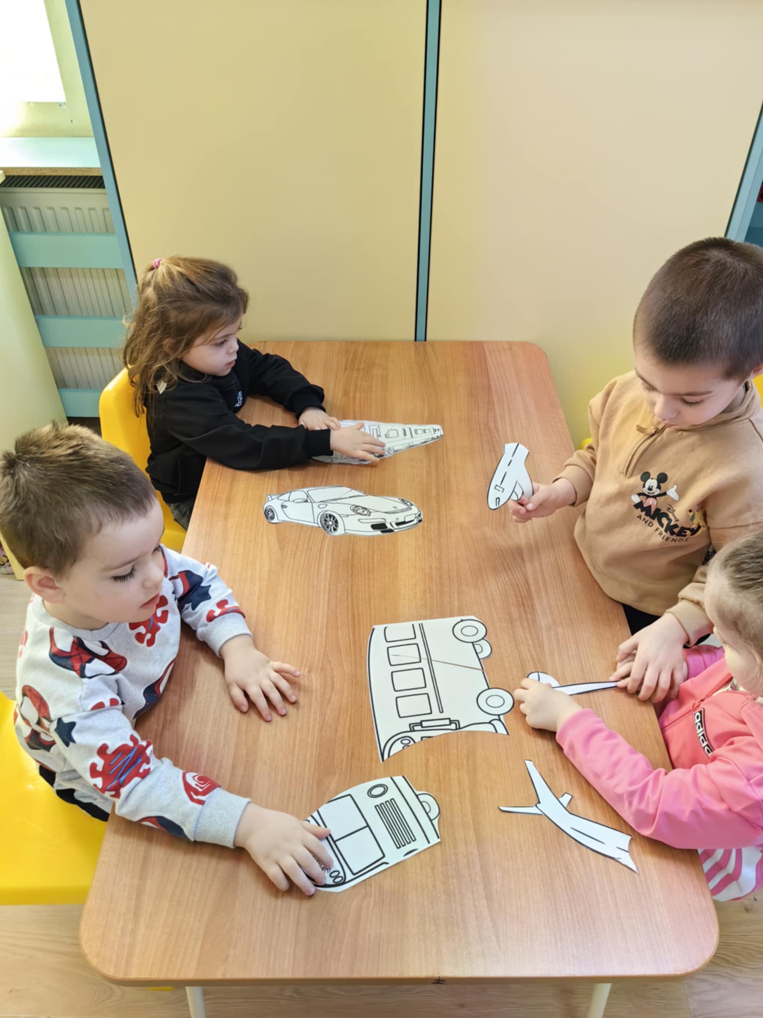 БЕЗОПАСНОСТ НА ДВИЖЕНИЕТО ПО ПЪТИЩАТА