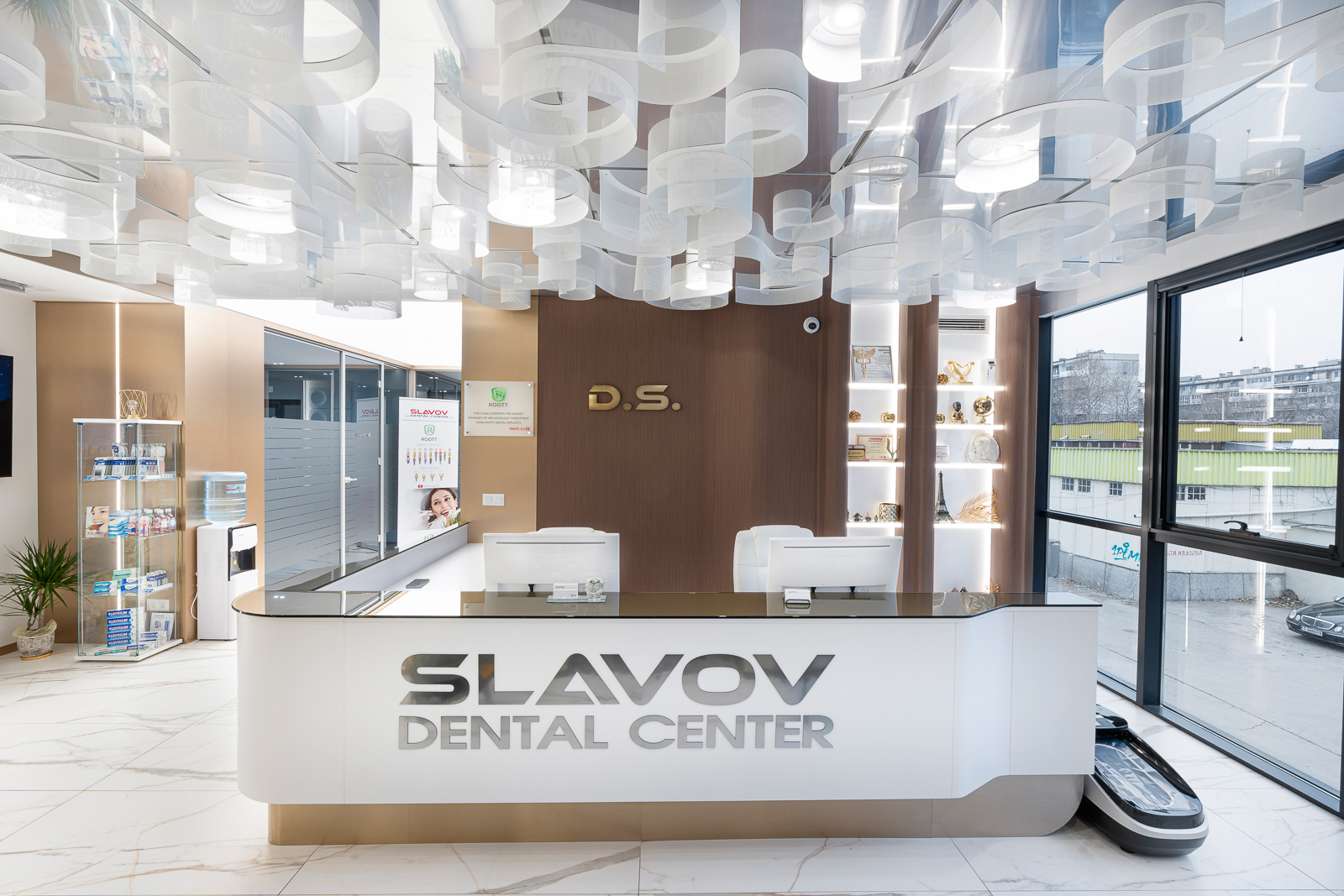 SLAVOV DENTAL CENTER