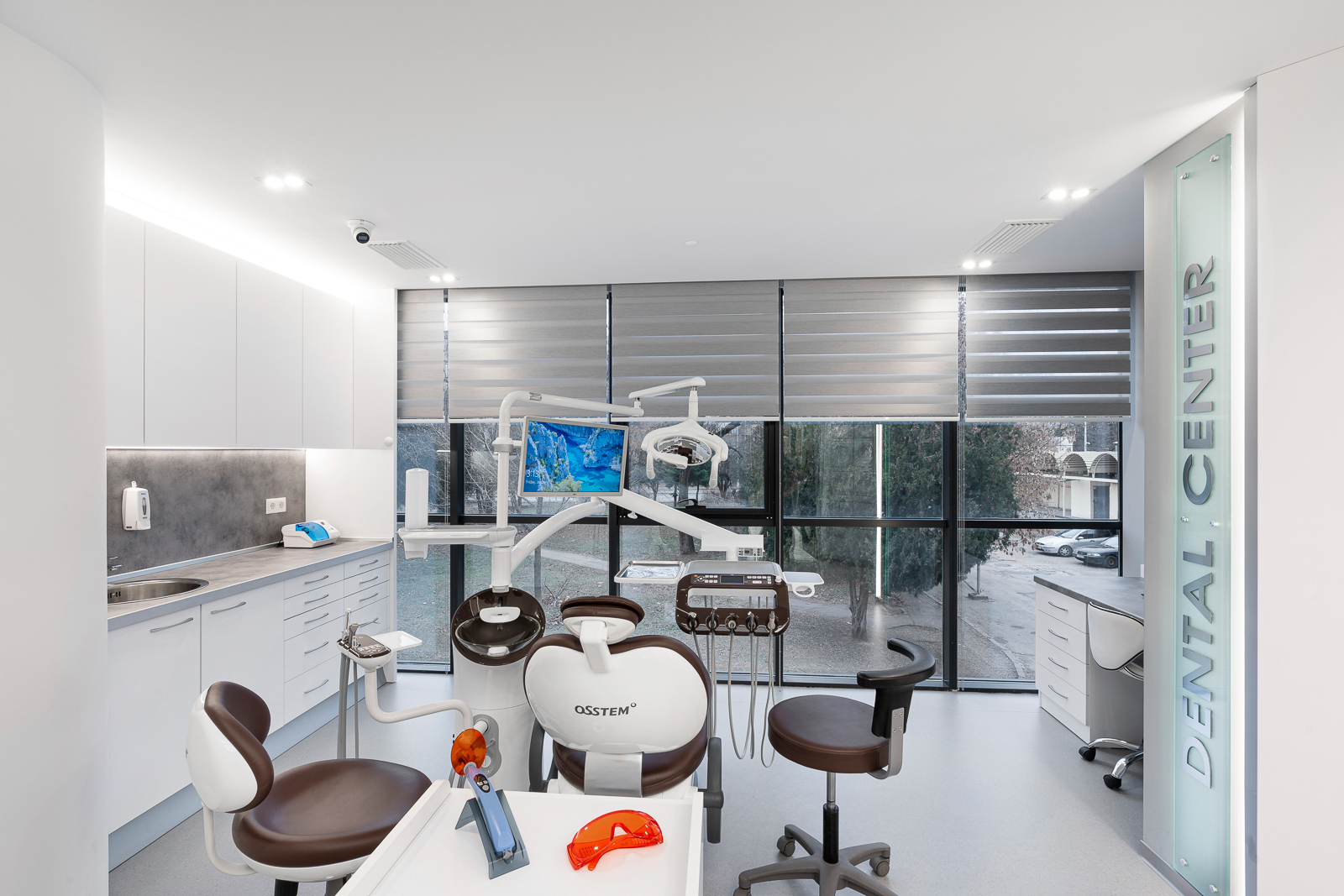 SLAVOV DENTAL CENTER
