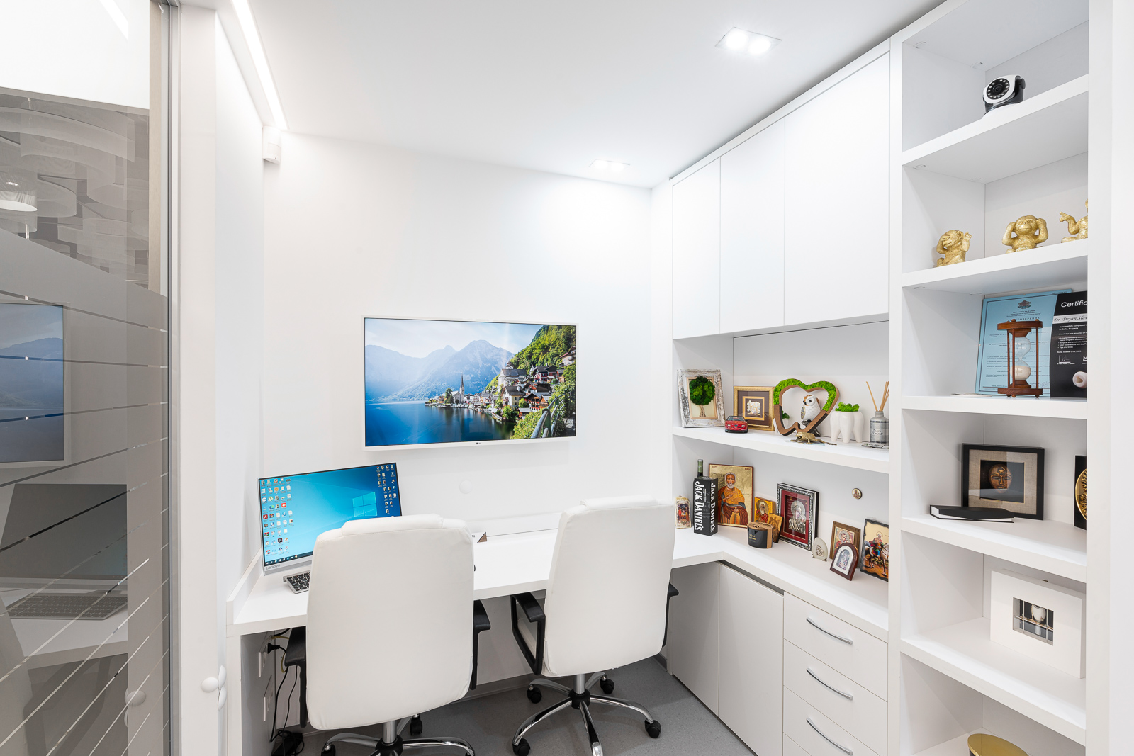 SLAVOV DENTAL CENTER