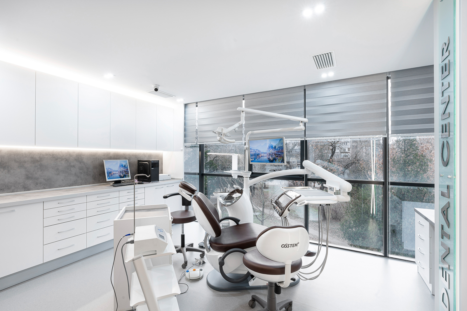 SLAVOV DENTAL CENTER